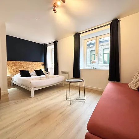 Nocnoc - Le Cosy, Grand Place * ليل